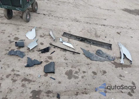 2016 Subaru Forester 2.5I Premium from USA, damaged, VIN JF2SJAFC3GH404825